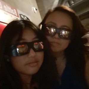 Meet your Posher, Juliet